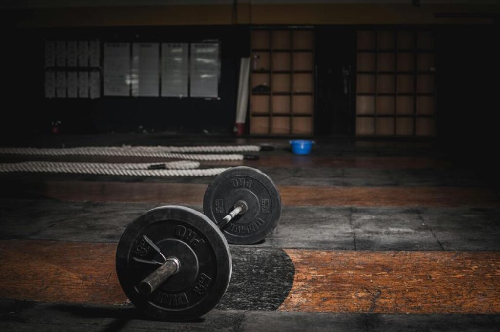 Outdoor Strength Training Exercises for Toning and Muscle Building